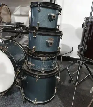 Ashton Junior Acoustic Kids Drum Set