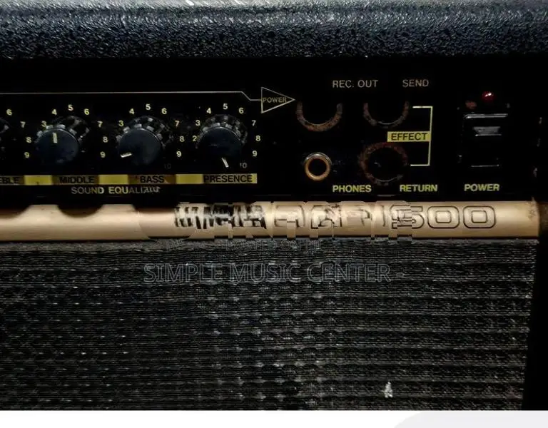 Yamaha AR 1500 GUITAR AMP Bass Amplifier