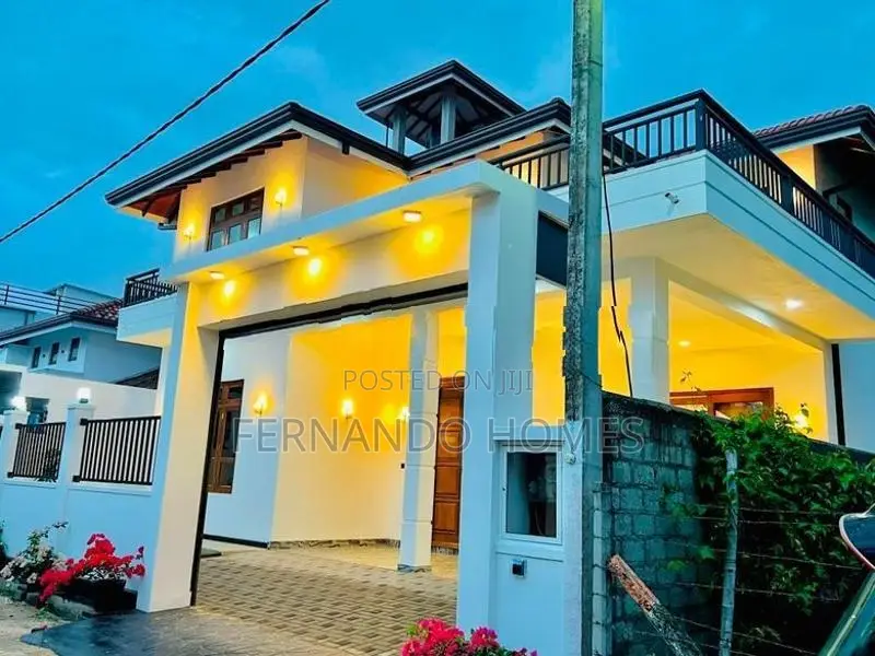 Very Best Perfect Brand New Upstair 4 BR House For Sale in Negombo