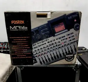 Fostex MR16 Track Recorder HDCD Digital with CD-RRW Drive