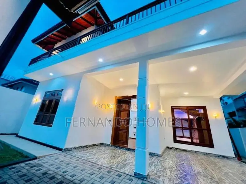 Very Best Perfect Brand New Upstair 4 BR House For Sale in Negombo