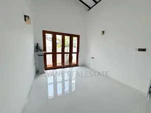 Super Brand New House For Sale Athurugiriya