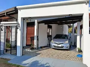 House for Sale in Athurugiriya