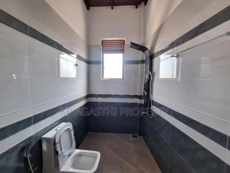 Brand New House for Sale in Nugegoda
