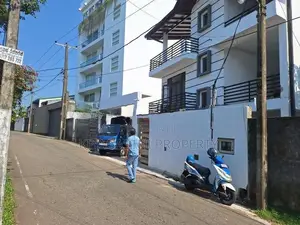 Brand New House for Sale in Nugegoda