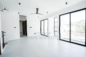 Brand New House For Sale in Thalahena - Battamulla