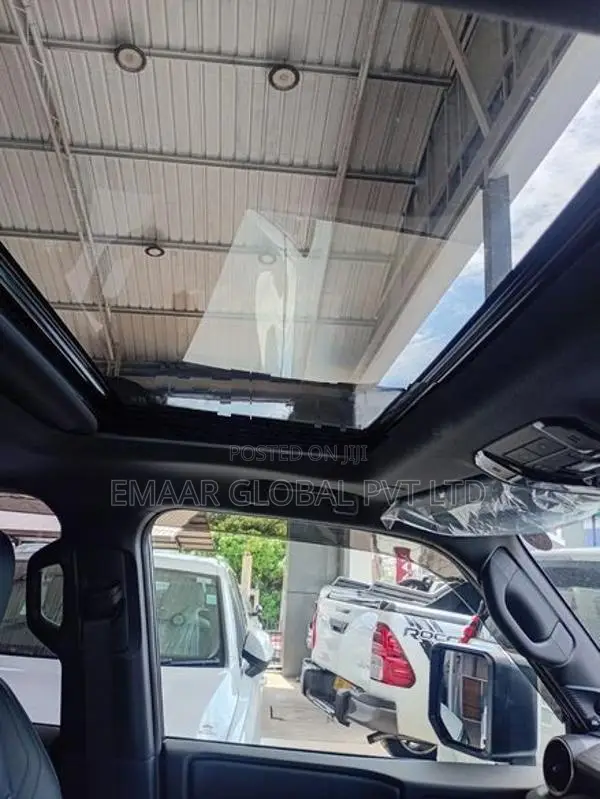 Toyota Land Cruiser Prado 250 2025