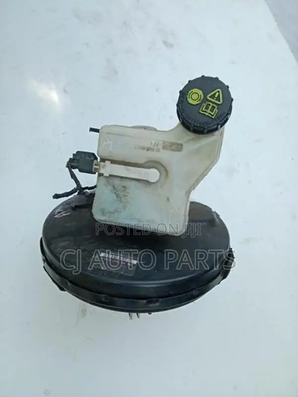 Mazda Axela BK5P Brake Booster with Master Pump