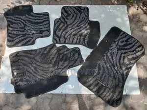 Daihatsu Terios Kid Carpet Set