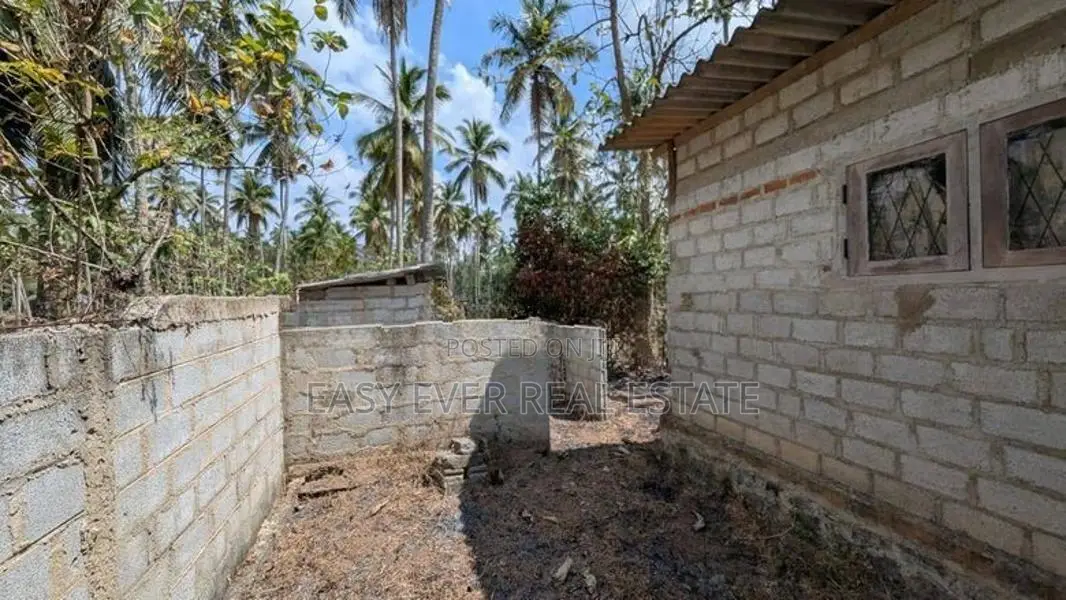 House for Sale in Kinawinna