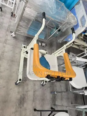 PATIENT TRANFER CHAIR