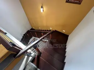 Luxury House Sale in Thalawathugoda