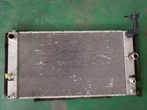Toyota prius W20 Radiator