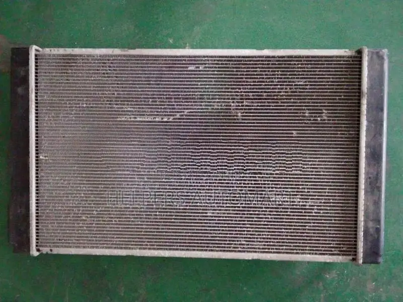 Toyota prius W30 Radiator