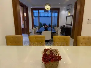 6-Bedroom Architectural Luxury Home for Sale in Battaramulla | SH15337