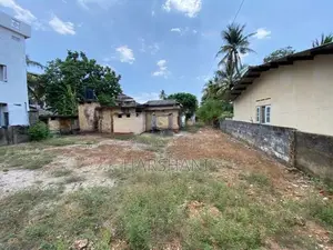 51 Perch Superb Land – Walking Distance to Galle Road, Mount Lavinia