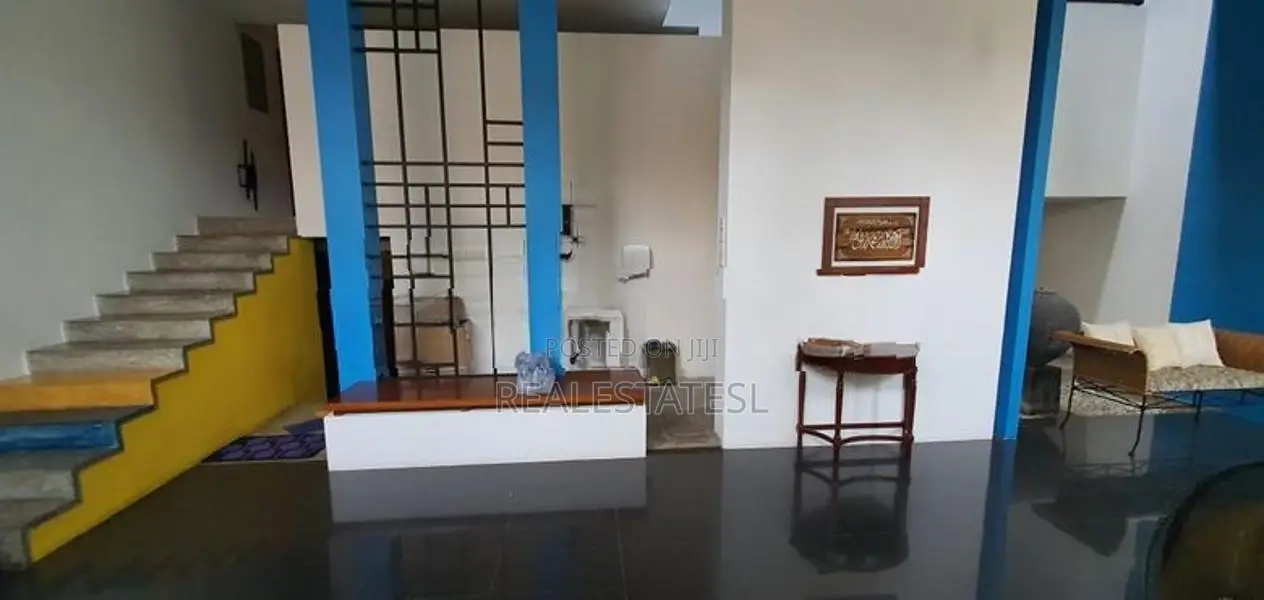 Modern 5-Bedroom House for Rent – Saranankara Road