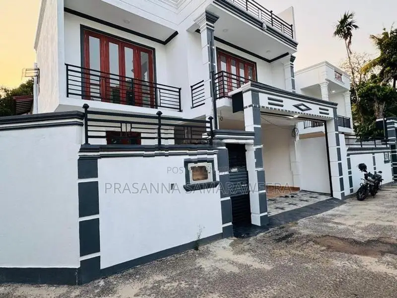 Spacious House Sale in Piliyandala Near City