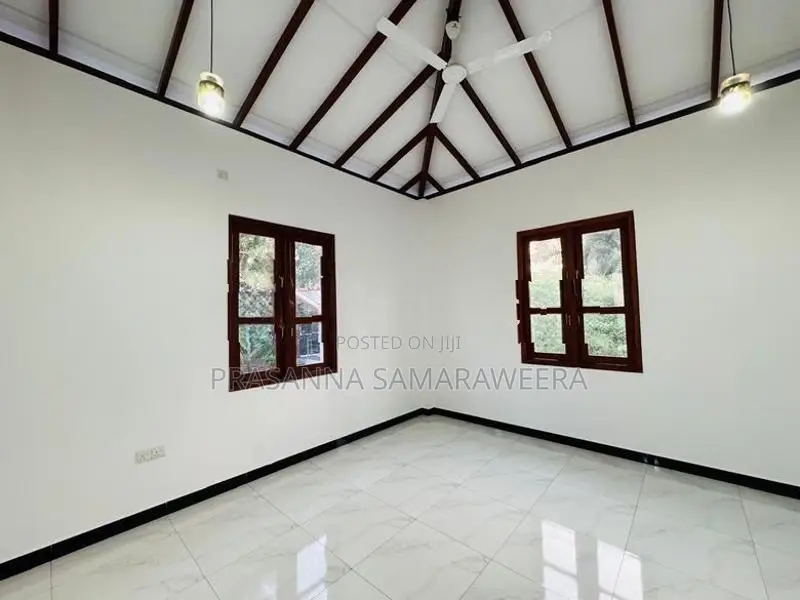 Spacious House Sale in Piliyandala Near City