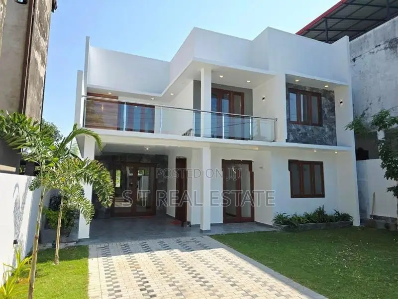 Newly Built Luxury Two Storey House for Sale in Athurugiriya