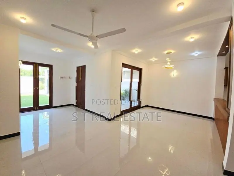 Newly Built Luxury Two Storey House for Sale in Athurugiriya