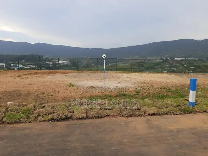 View Point Land for Sale Nuwara Eliya Road