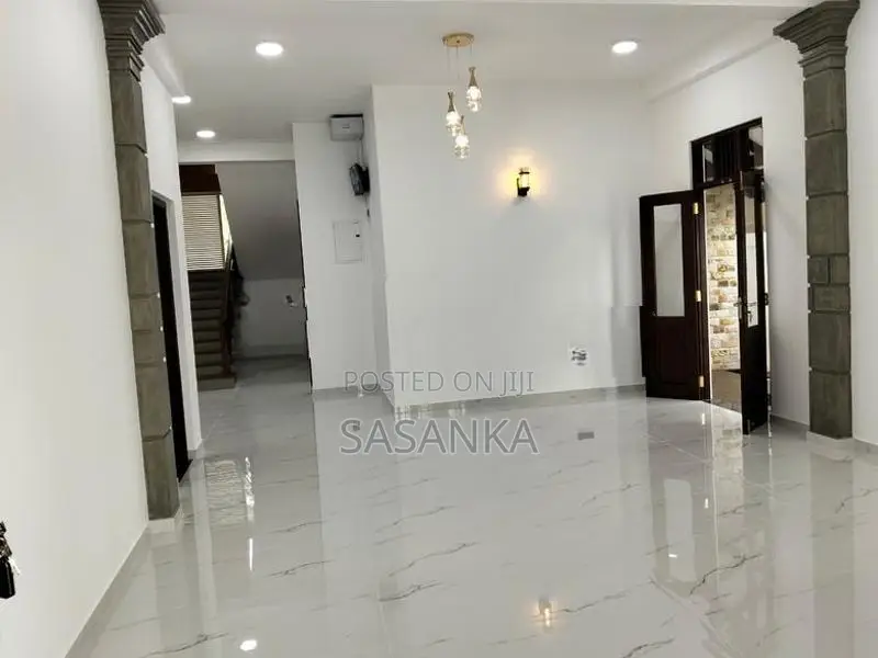 Malabe Mihidu Mawatha Brand New Two Storey Luxury House for Sale
