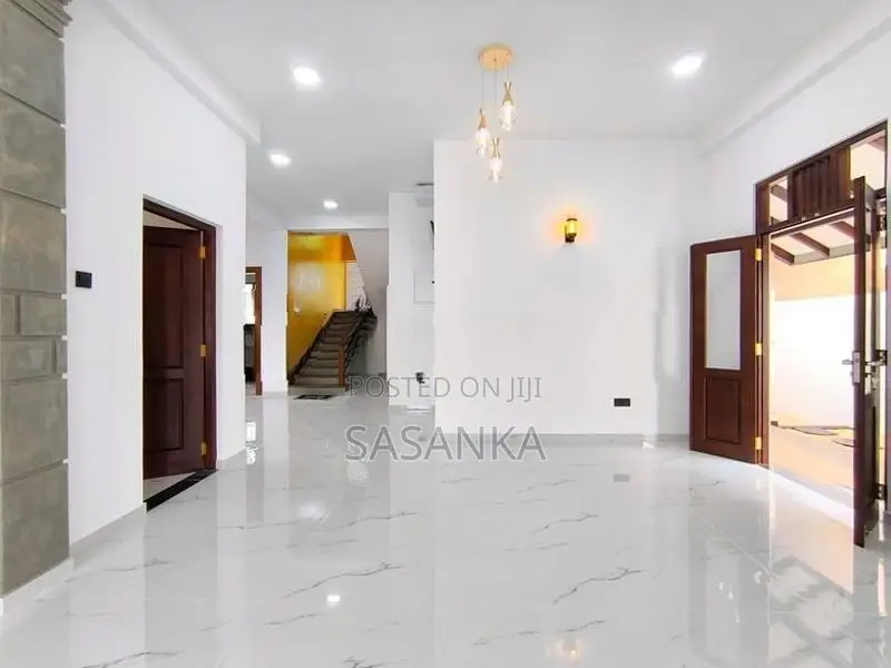 Malabe Mihidu Mawatha Brand New Two Storey Luxury House for Sale