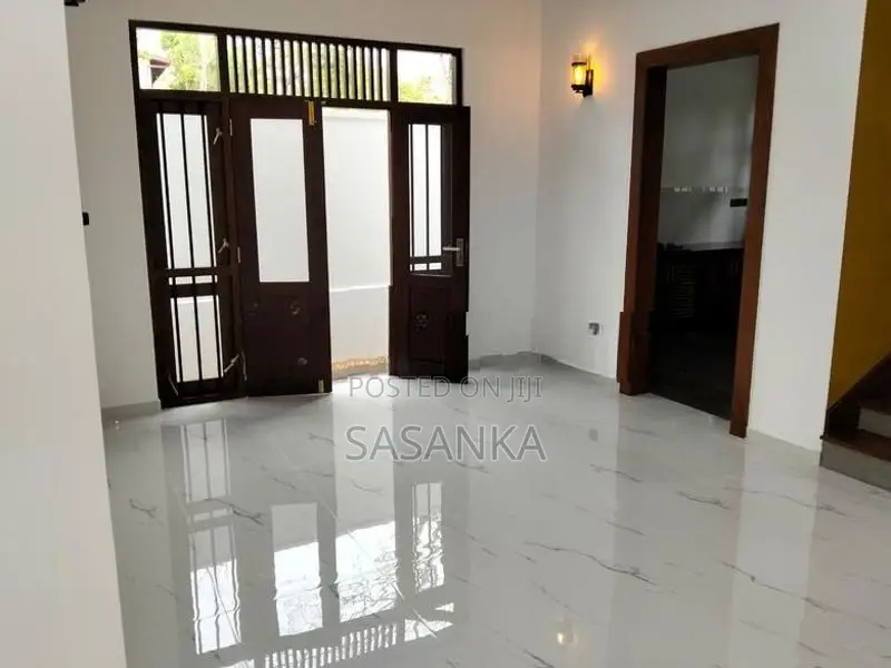 Malabe Mihidu Mawatha Brand New Two Storey Luxury House for Sale