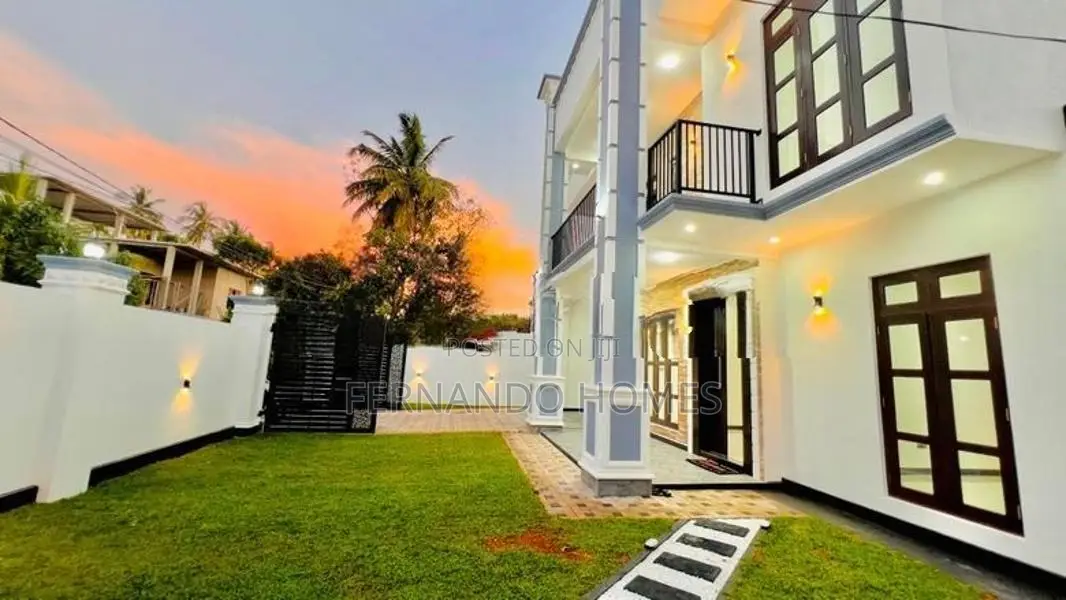 Top Class Lovely Living Condition Modern 5Br House For Sale In Negombo