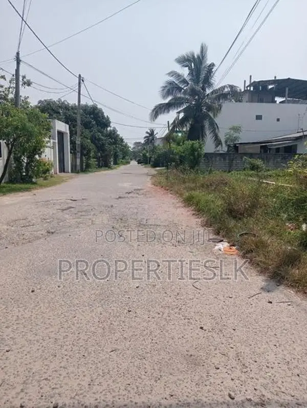 Rajagiriya Buddhamuwa Road 6.3 Perches Land for Sale