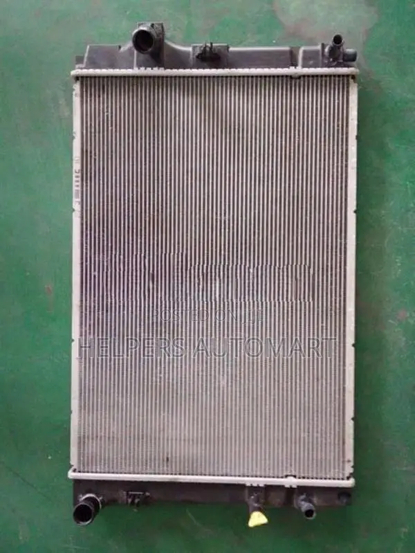 Toyota Aqua NHP10 Radiator