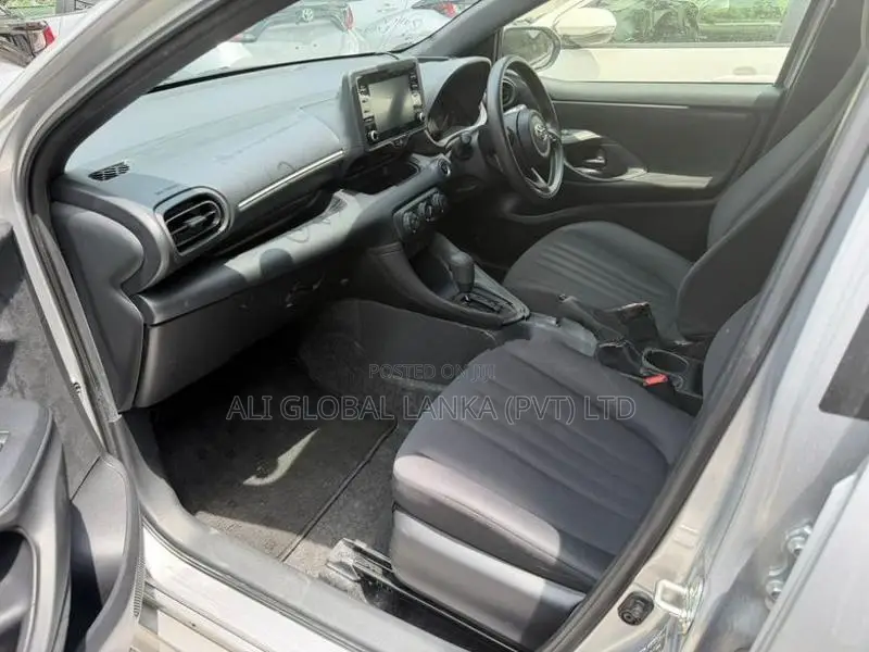 Toyota Yaris X Grade Push Start 2023