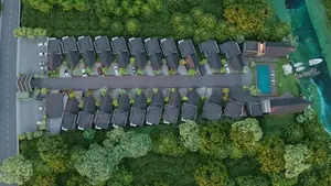 The Ultimate Escape: Fully Furnished Luxury Nestled in Nature.