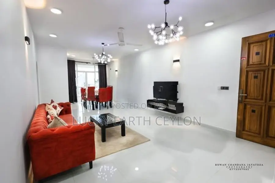 Mount Lavinia Furnished Apartment Long /Short Term for Rent (LEC271)
