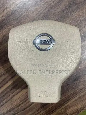 Nissan G11 Bluebird Sylphy Tiida Horn Button Driver Airbag