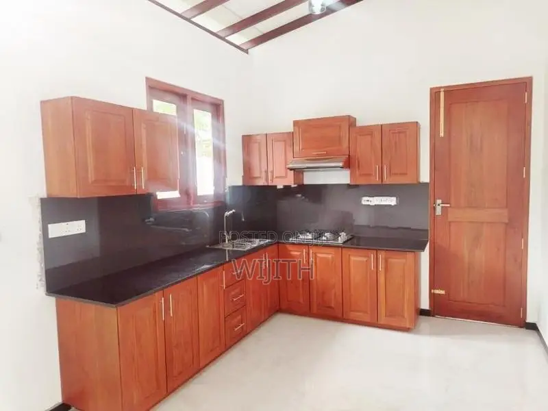 Brand New Single House for Sale in Kasbawa Polgasowita Jaliyagam