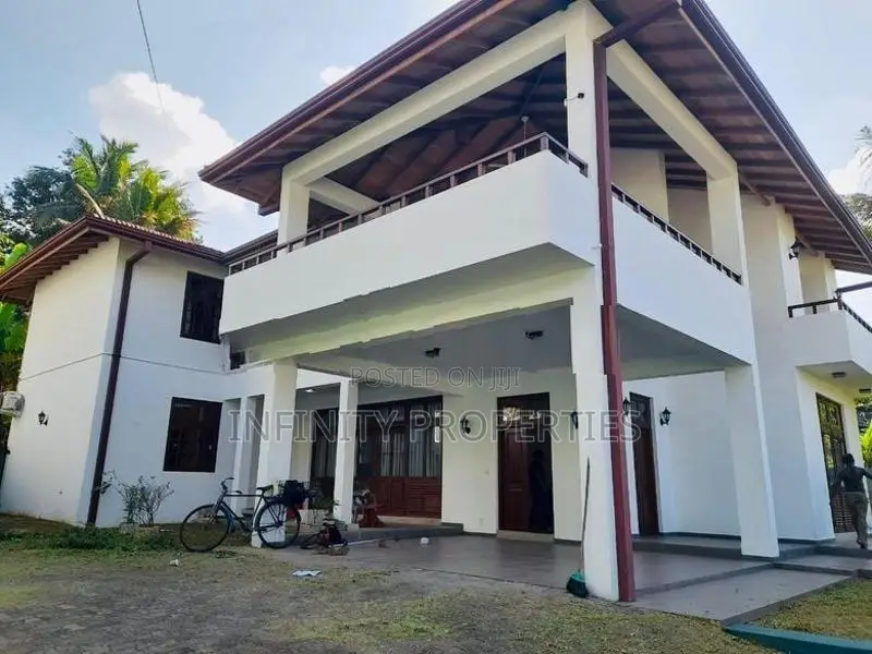 (AFA109) 02 Storey House with 18P Sale Epitamulla Road Pitakotte