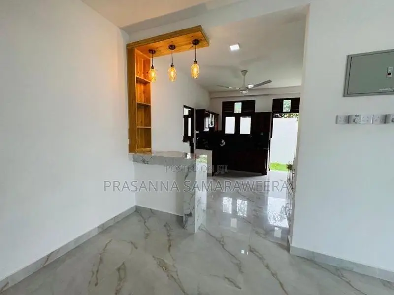 අති සුඛෝපභෝගී අලංකාර නවීනතම නිවස විකිණීමට Piliyandala