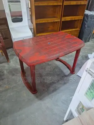 Nippon Plastic Table