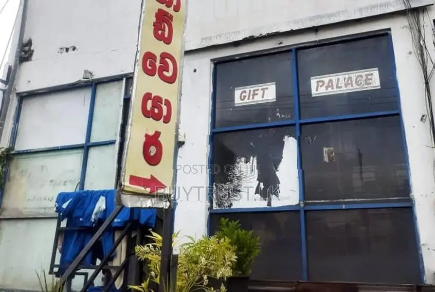 Four Story Commercial Building for Sale in Moratuwa