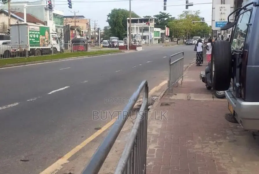 Four Story Commercial Building for Sale in Moratuwa
