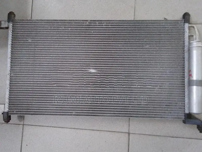 Nissan Tiida Condenser