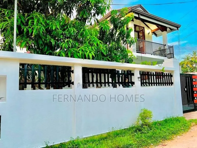 Beautiful Nice Solid An Upstairs House For Sale In Negombo Daluwakotuw