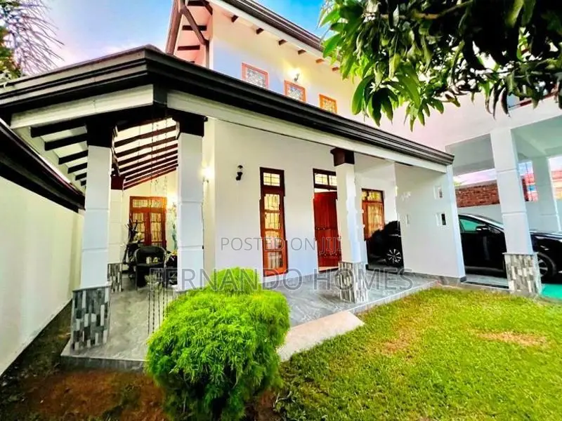 Beautiful Nice Solid An Upstairs House For Sale In Negombo Daluwakotuw