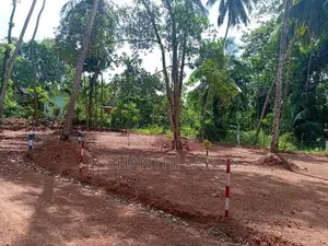 Land for Sale in Mirigama