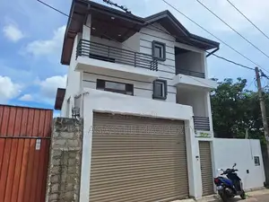 Valuable Luxury House for Sale in Nugegoda