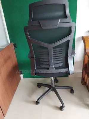 Brand New Head Rest Office Chair