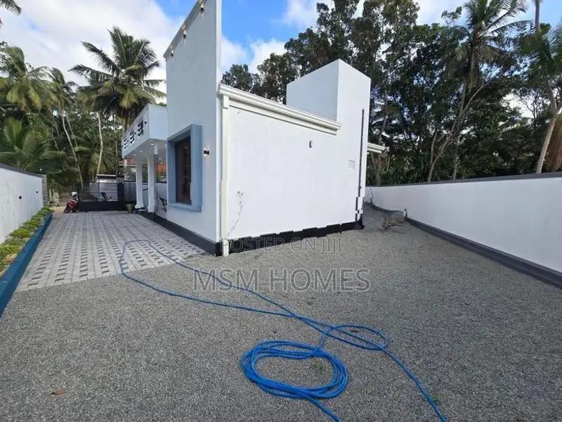 Modern Brand New House For Sale in Negombo