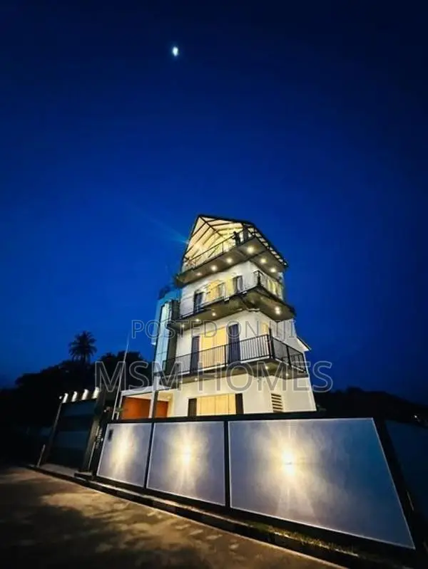 Luxury Modern 3 Storey House for Sale in Negombo